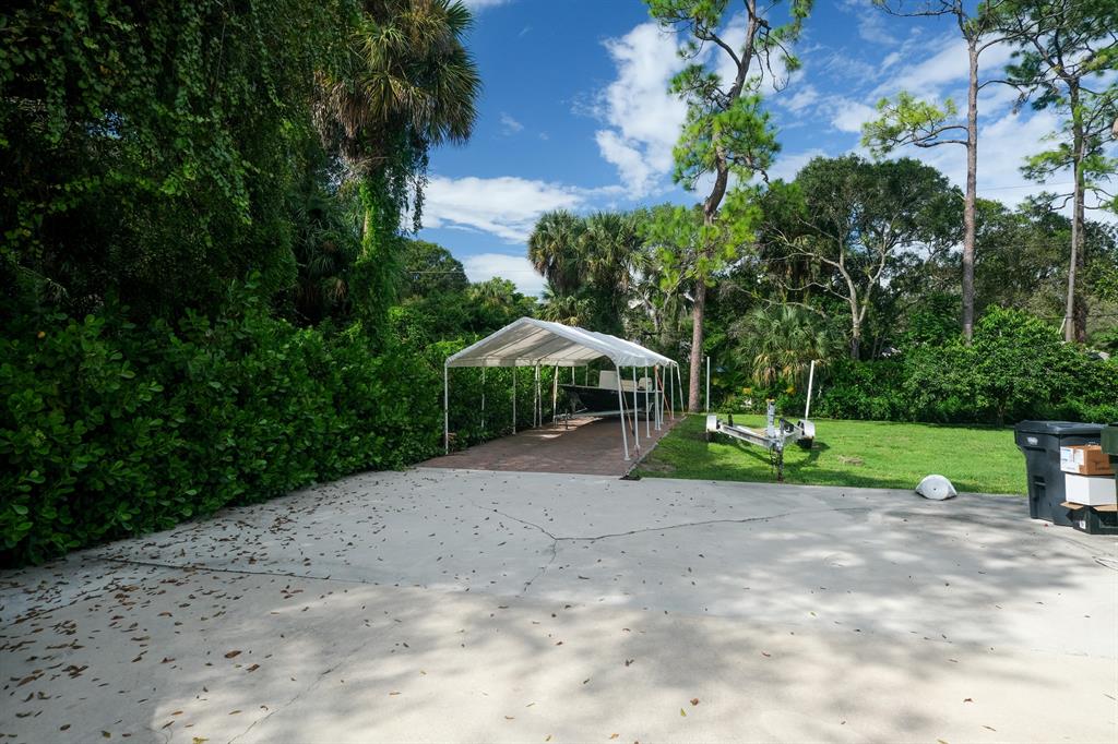 PADDOCK PARK 1 OF WELLINGTON - Residential