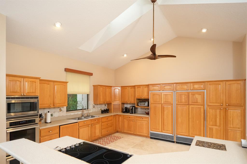 PADDOCK PARK 1 OF WELLINGTON - Residential