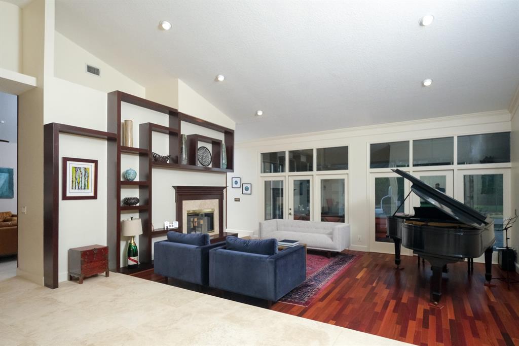 PADDOCK PARK 1 OF WELLINGTON - Residential