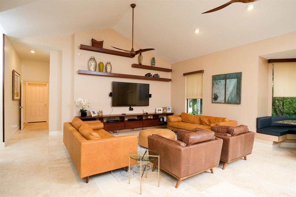 PADDOCK PARK 1 OF WELLINGTON - Residential