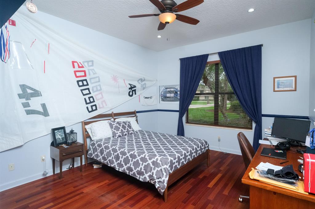 PADDOCK PARK 1 OF WELLINGTON - Residential