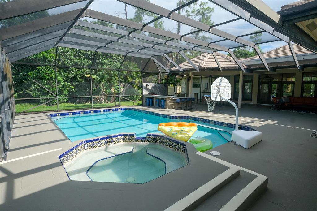 PADDOCK PARK 1 OF WELLINGTON - Residential