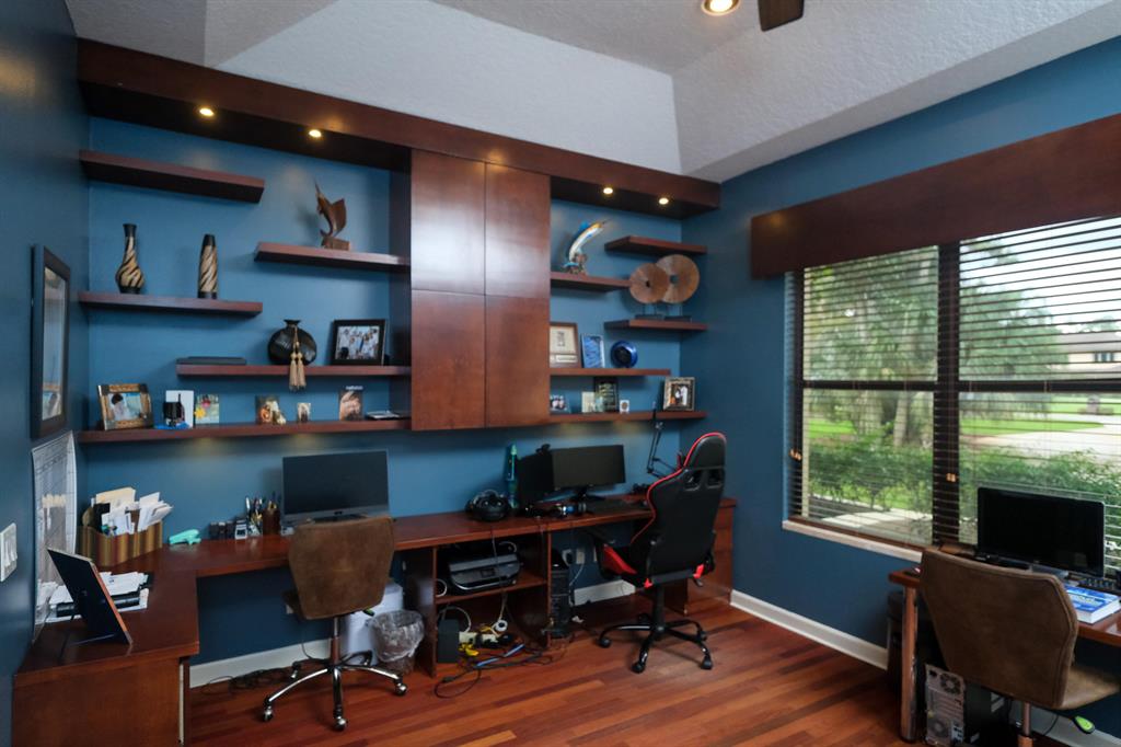 PADDOCK PARK 1 OF WELLINGTON - Residential