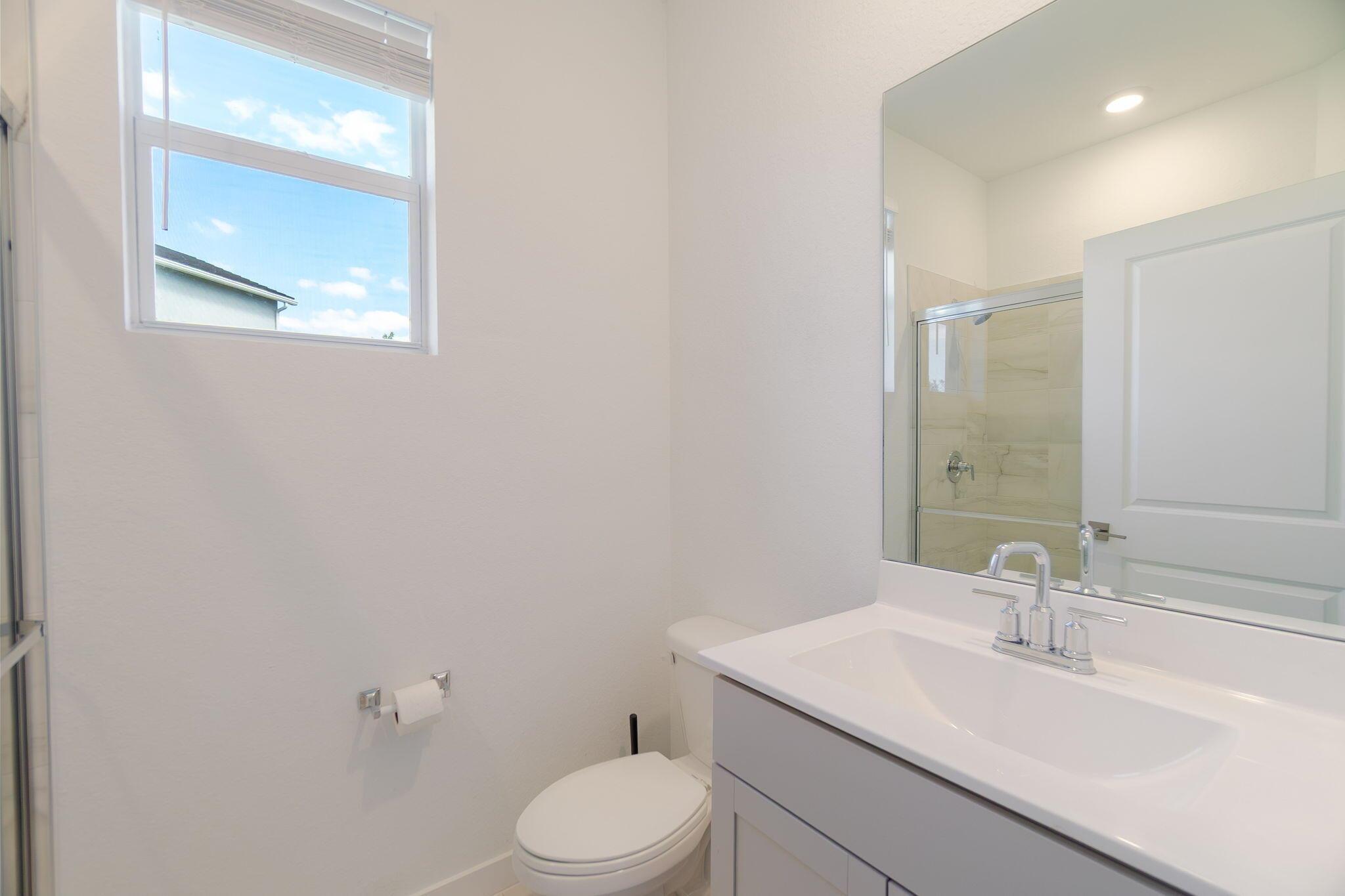 TOWN COMMONS PUD REPLAT - Residential Lease