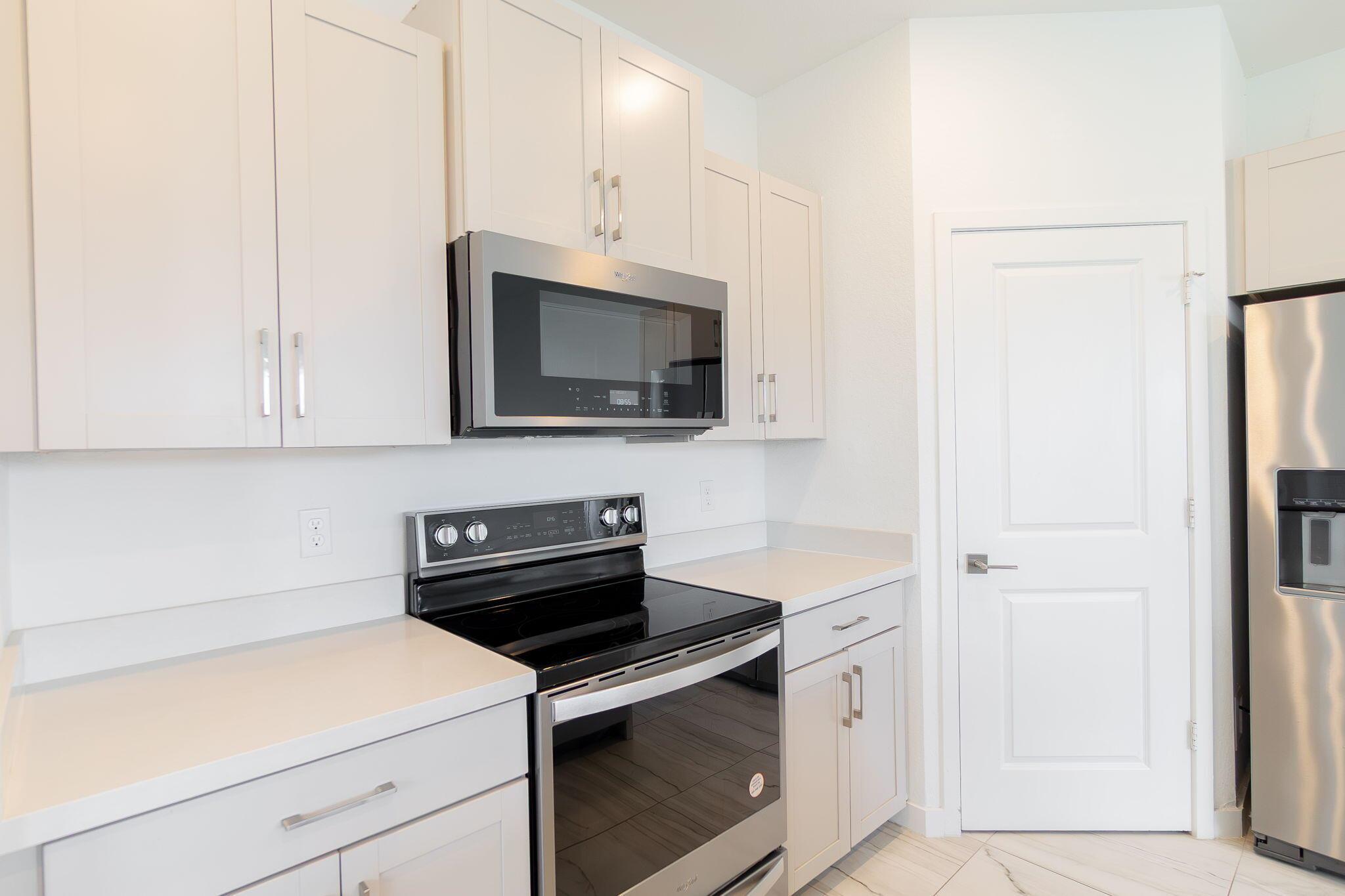 TOWN COMMONS PUD REPLAT - Residential Lease