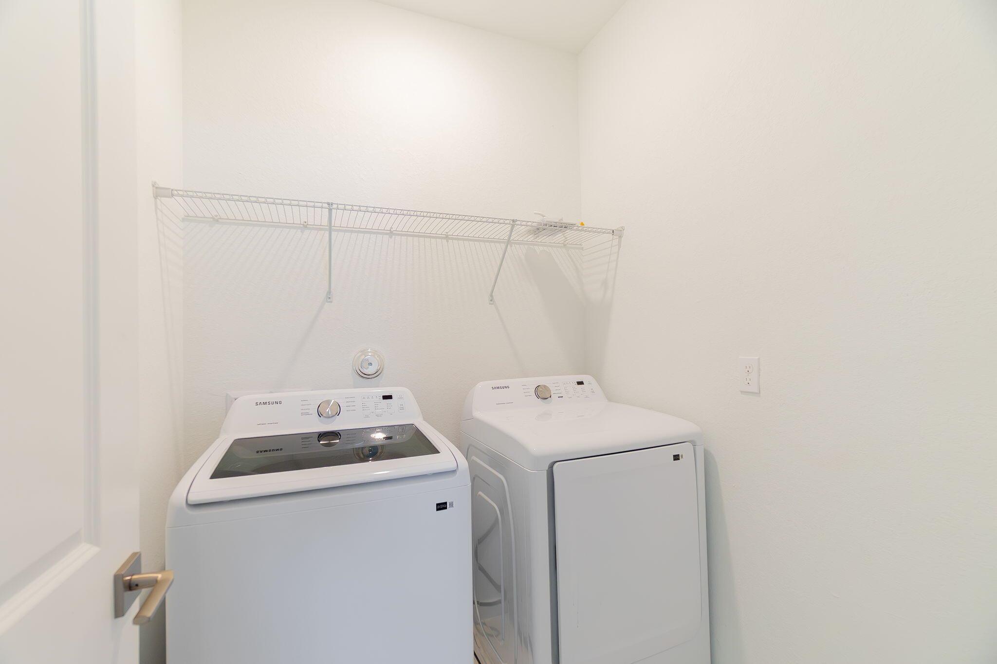 TOWN COMMONS PUD REPLAT - Residential Lease