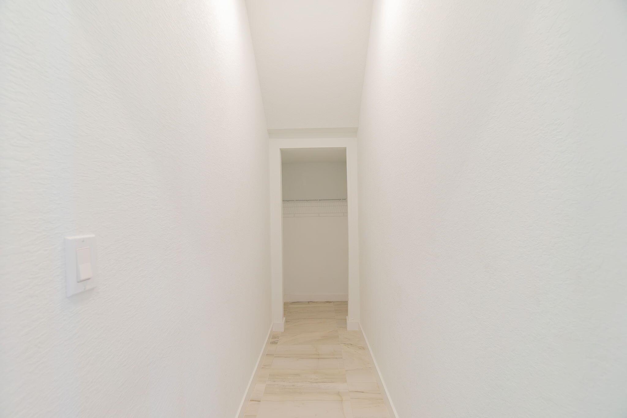 TOWN COMMONS PUD REPLAT - Residential Lease