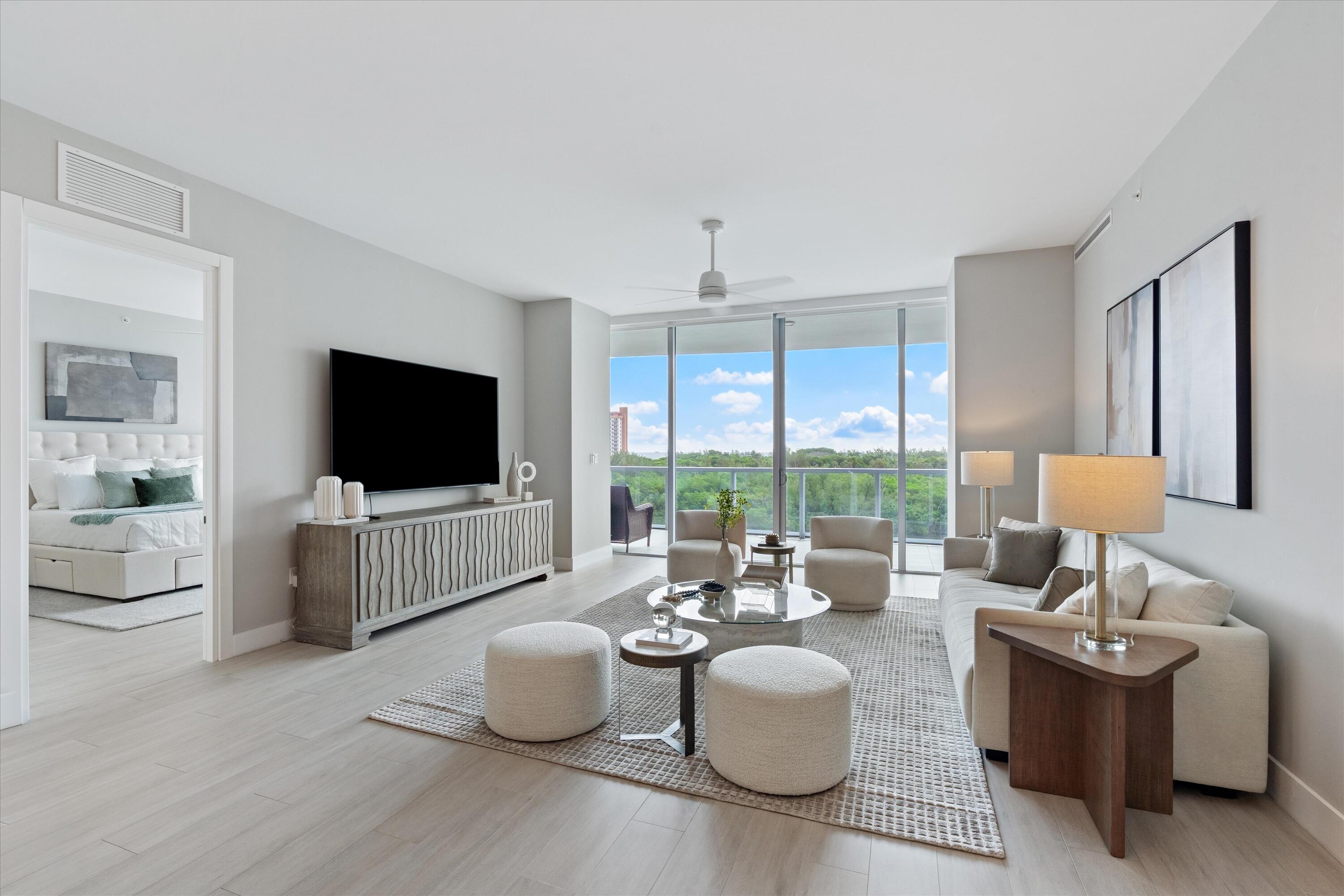 920 Intracoastal Drive 702, Fort Lauderdale, FL, 33304/$1,775,000 1 920 Intracoastal Drive 702