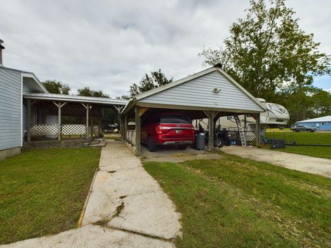 A home in East Palatka