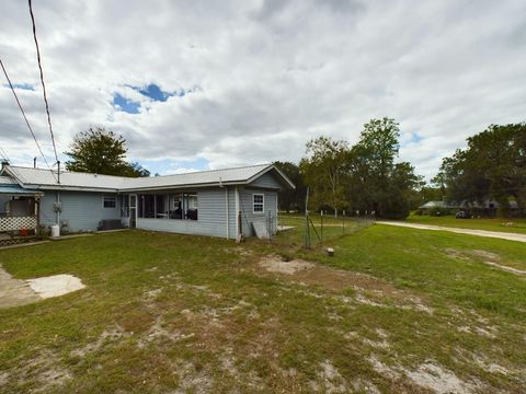 A home in East Palatka