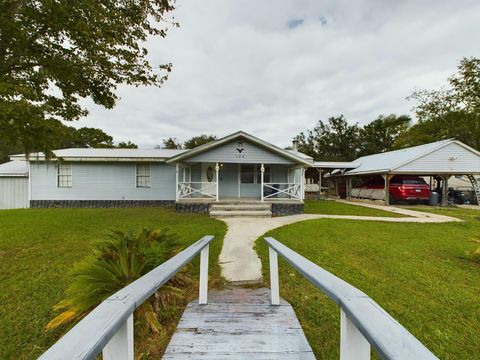 A home in East Palatka