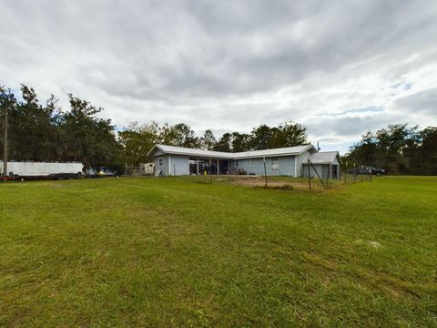 A home in East Palatka