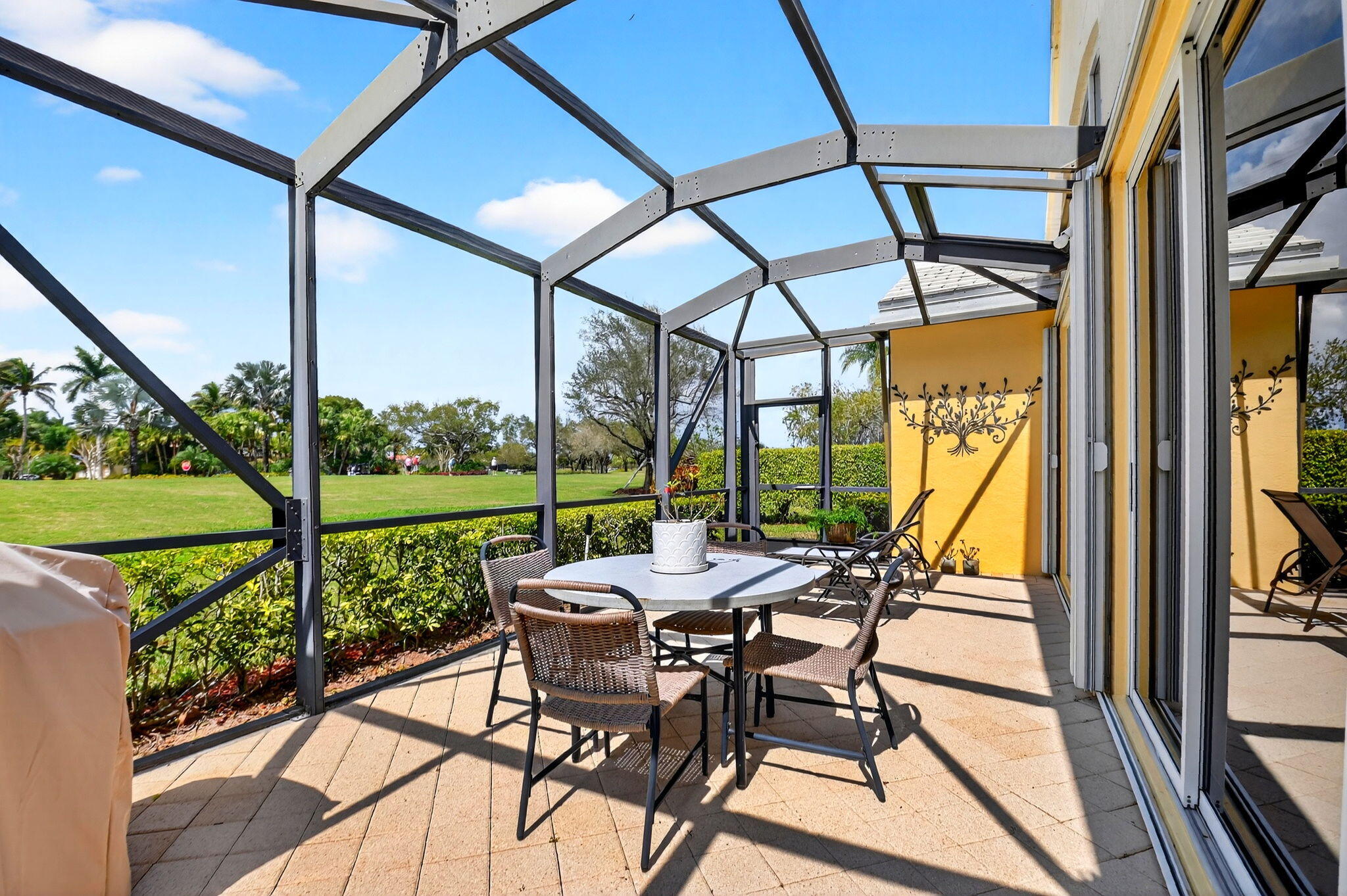 Wycliffe - Kensington - Residential