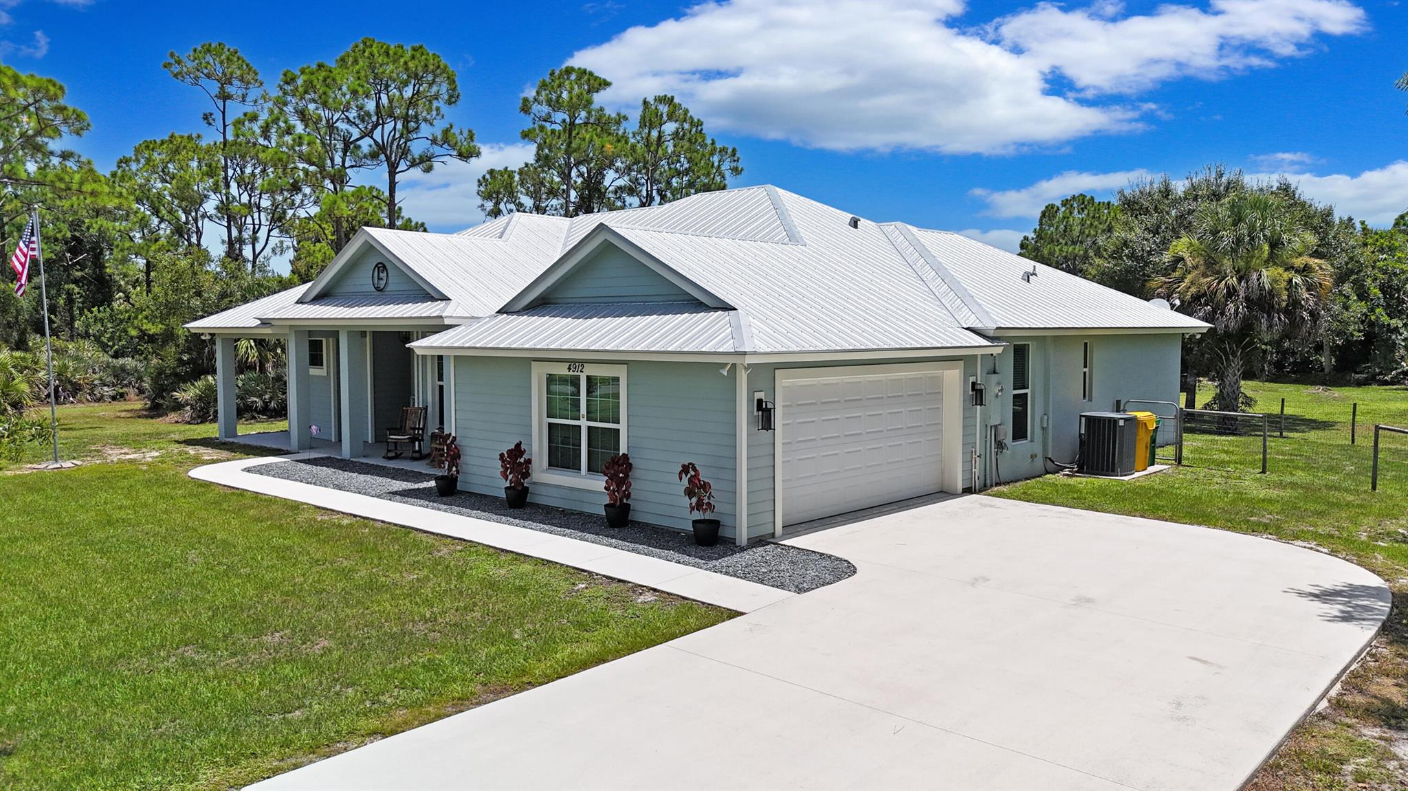4912 Pinetree Drive