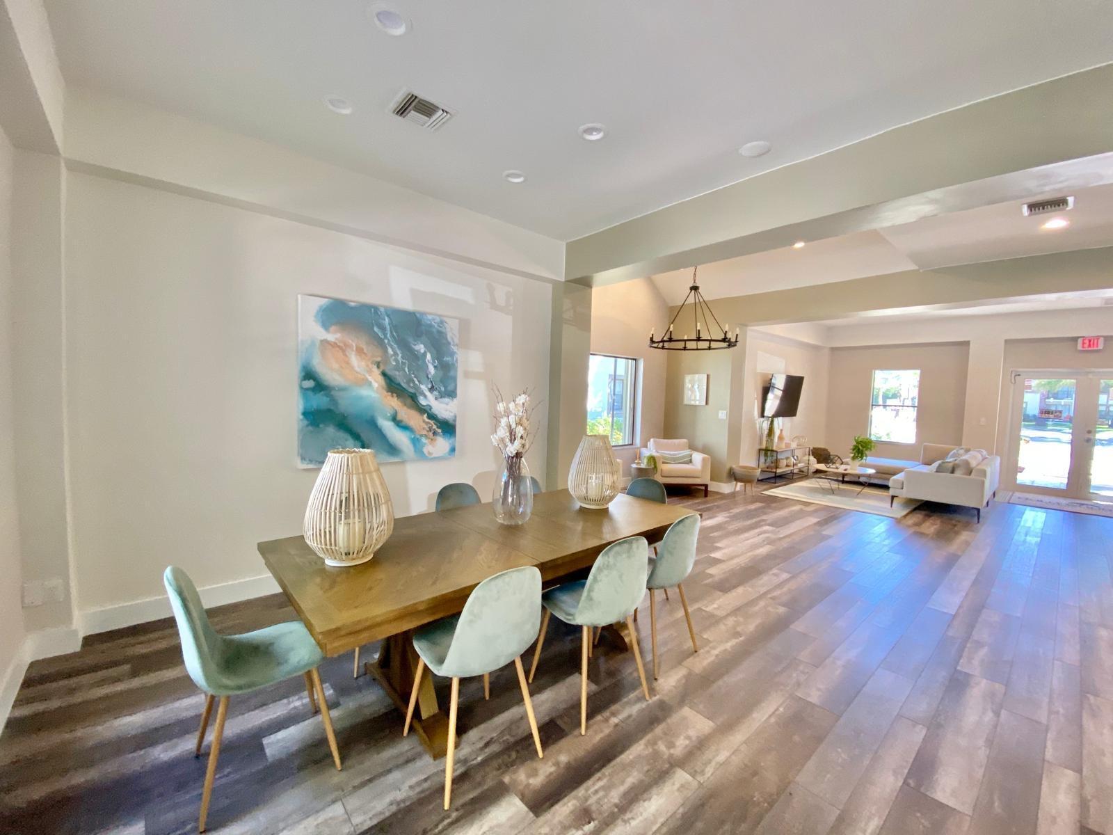 HOLLYWOOD PARC CONDOMINIUM - Residential Lease