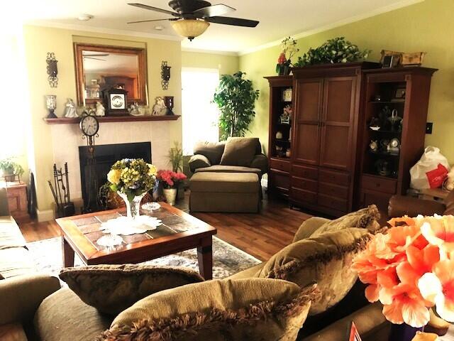 Spanish Lakes One - Residential