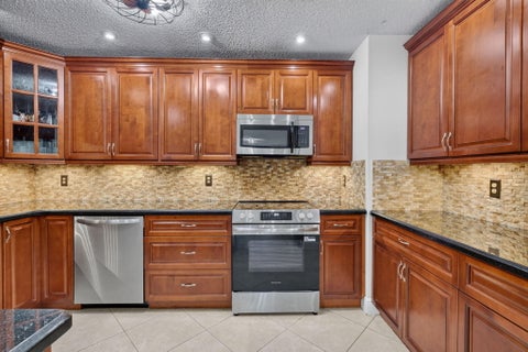 Tiny photo for 10531 NW 11TH Court, Plantation, FL 33322 (MLS # B26077255)