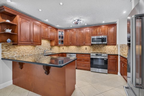 Tiny photo for 10531 NW 11TH Court, Plantation, FL 33322 (MLS # B26077255)
