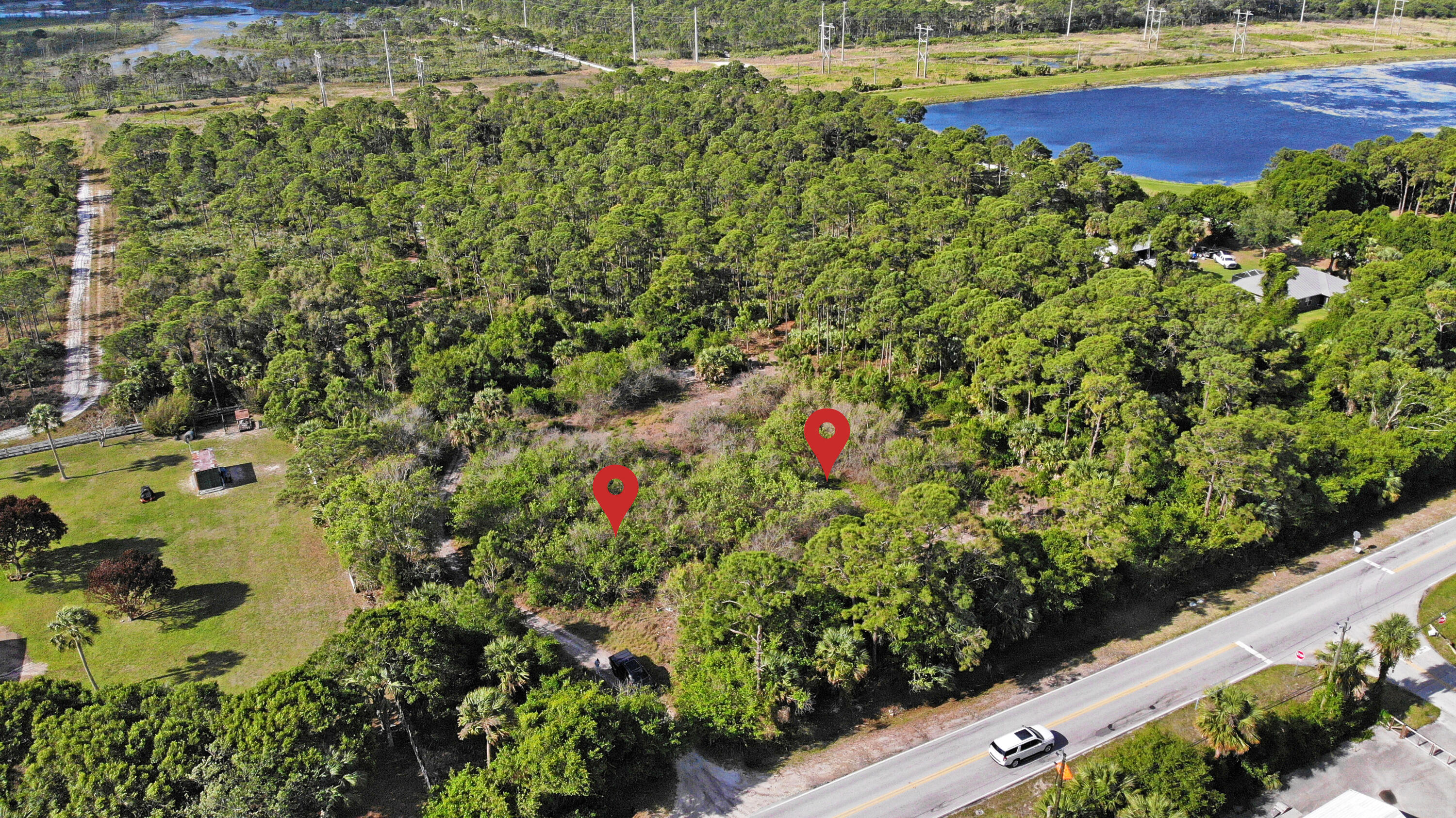 (0008) E Easy Street