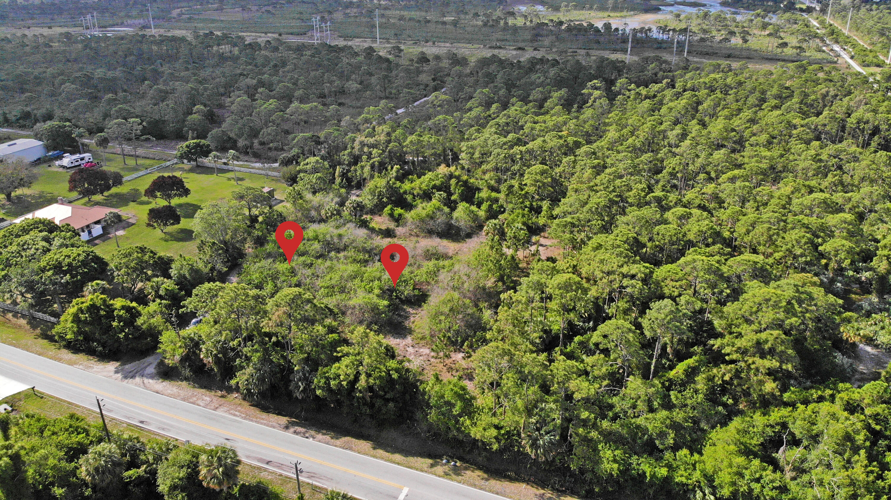 (0008) E Easy Street