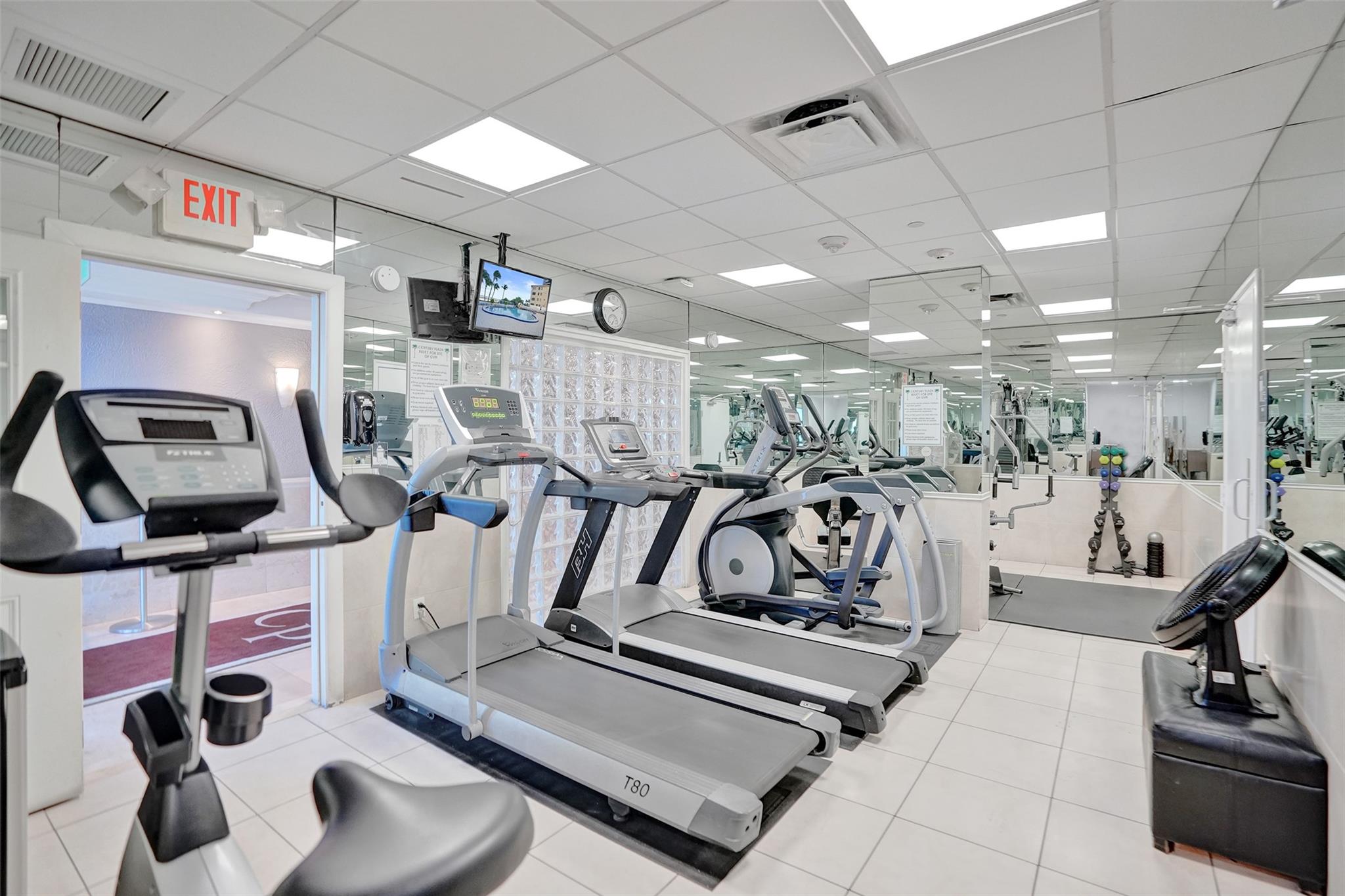 CENTURY PLAZA - Residential