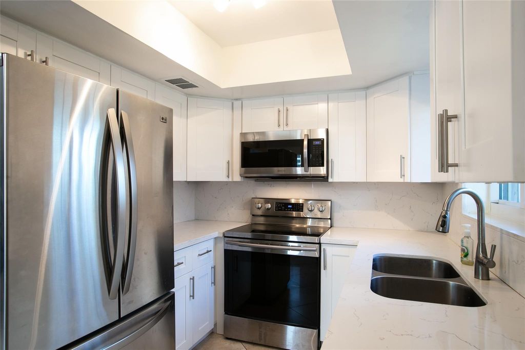 Photo of 1734 NE 20th Avenue #1, Fort Lauderdale, FL 33305 (MLS # F10505928)