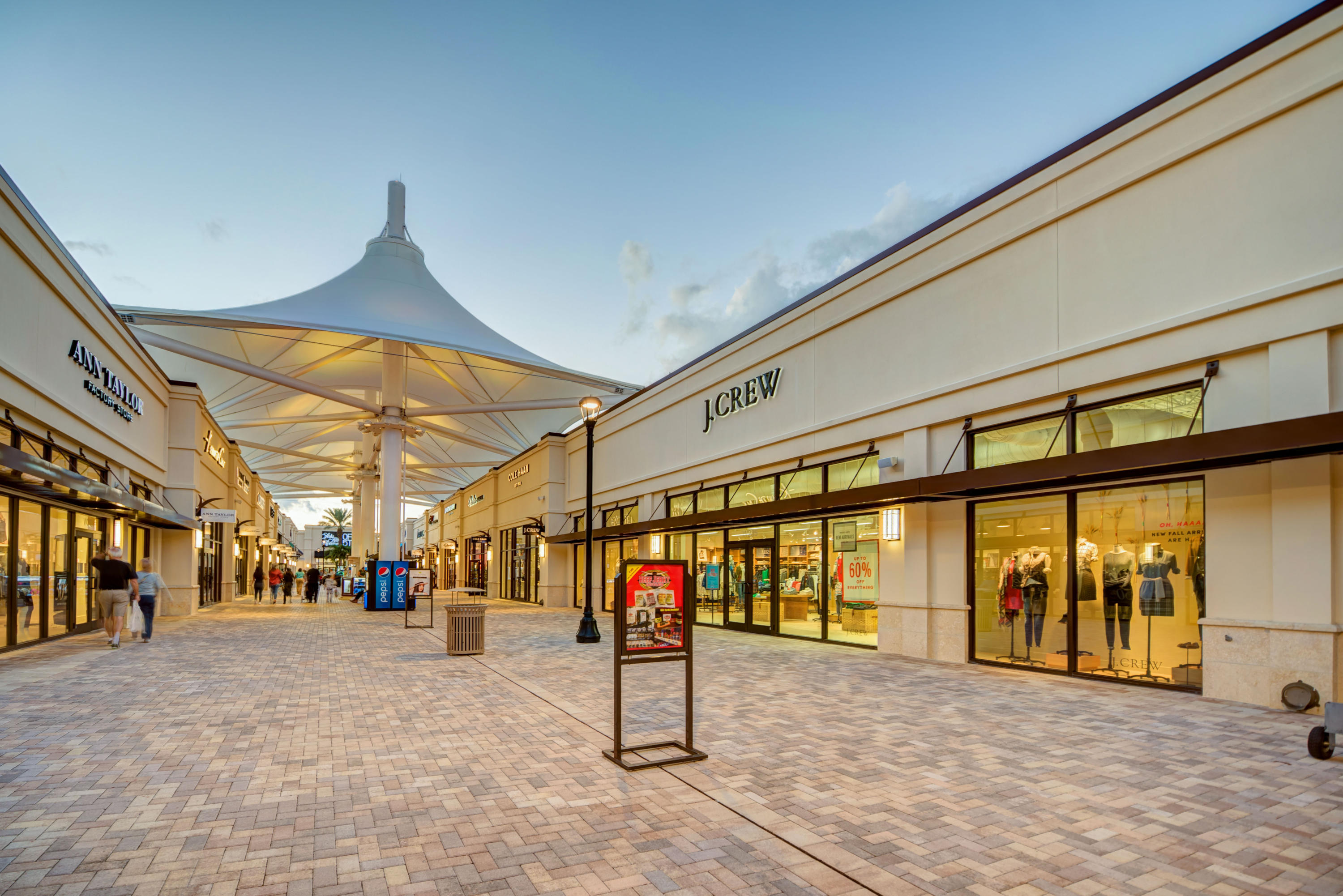 LANDS OF THE PRESIDENT - Residential