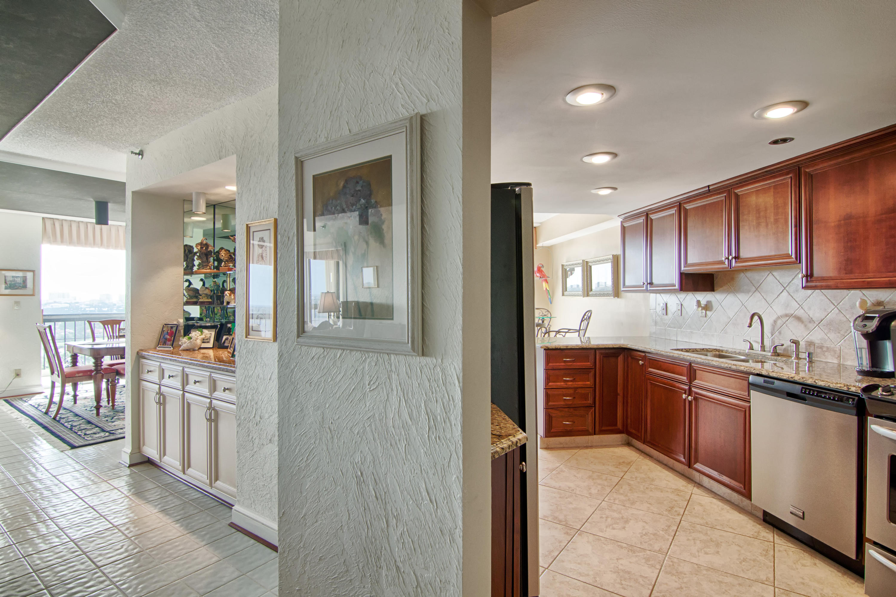 LANDS OF THE PRESIDENT - Residential