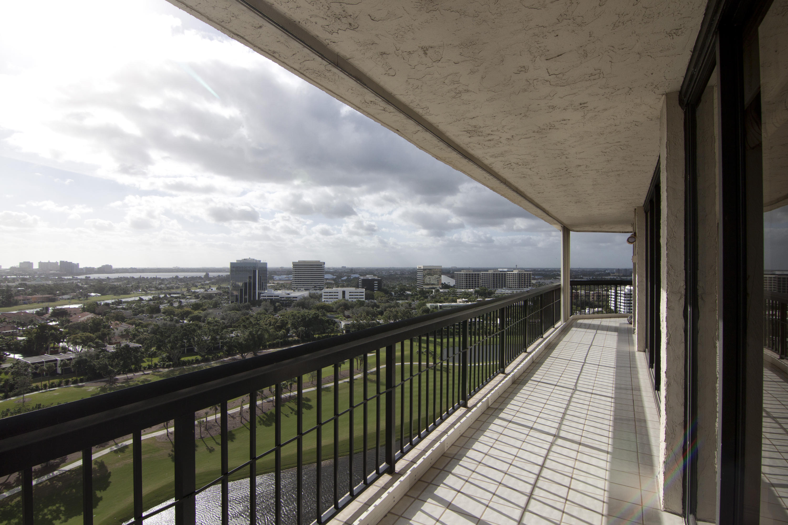 LANDS OF THE PRESIDENT - Residential