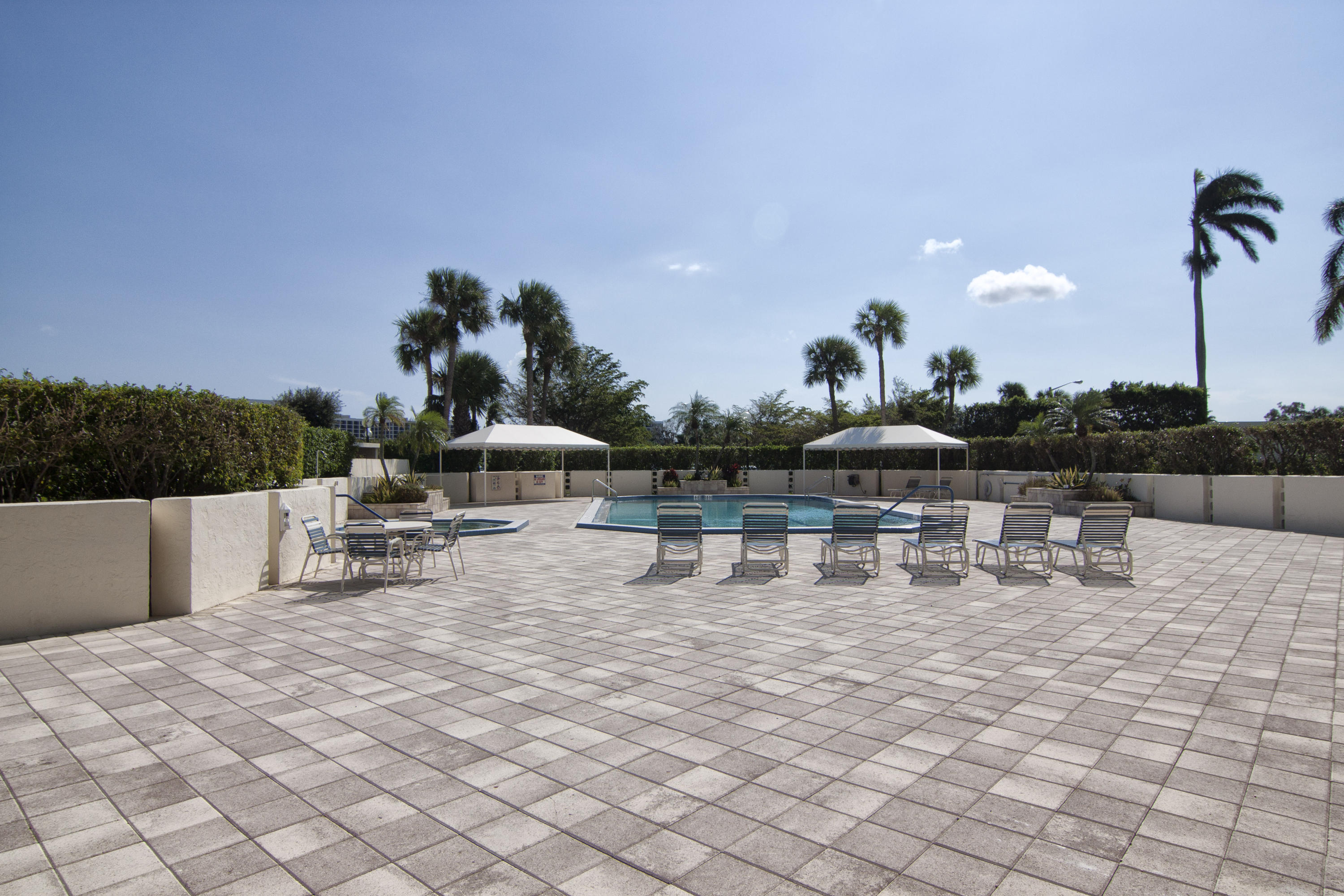 LANDS OF THE PRESIDENT - Residential