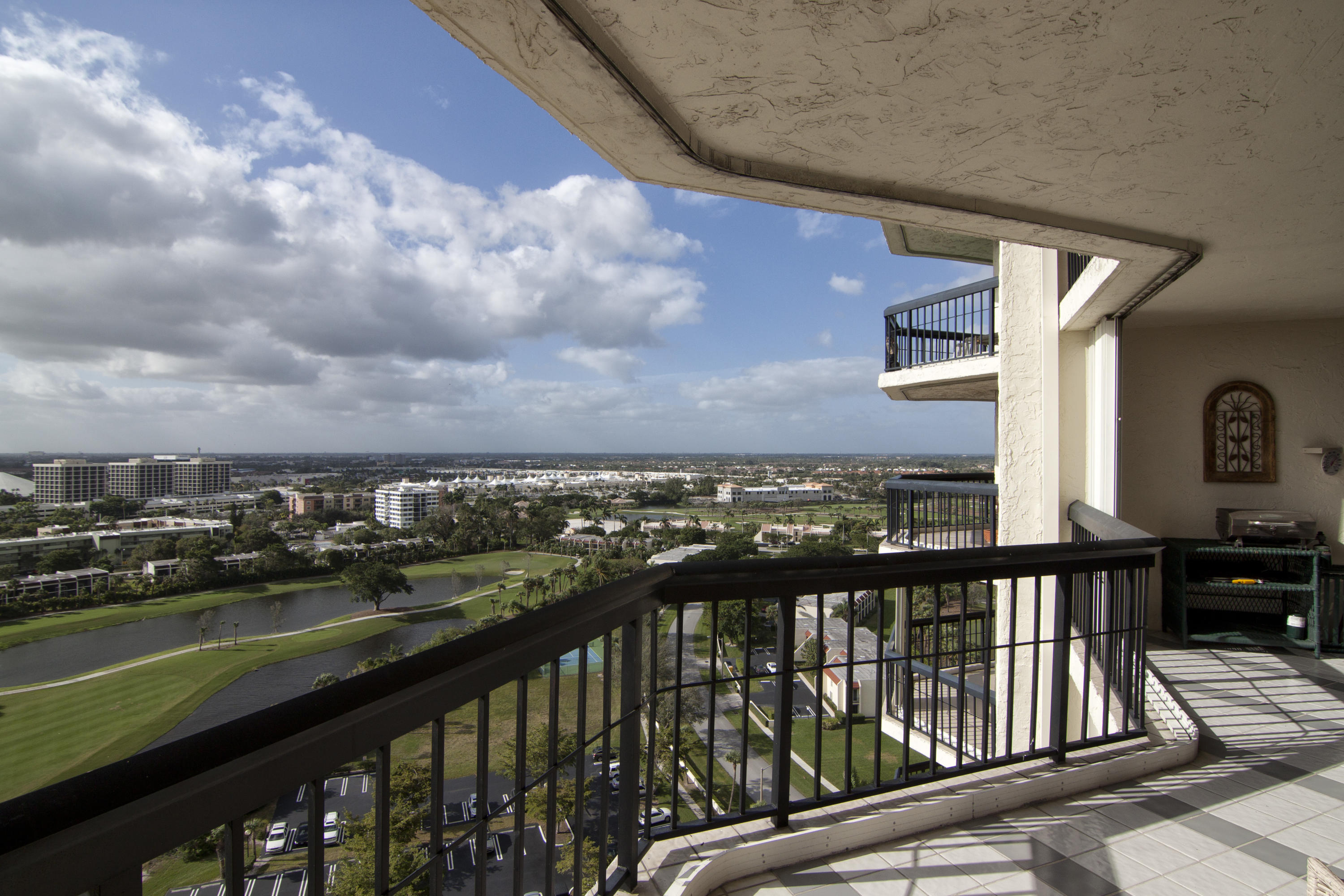 LANDS OF THE PRESIDENT - Residential