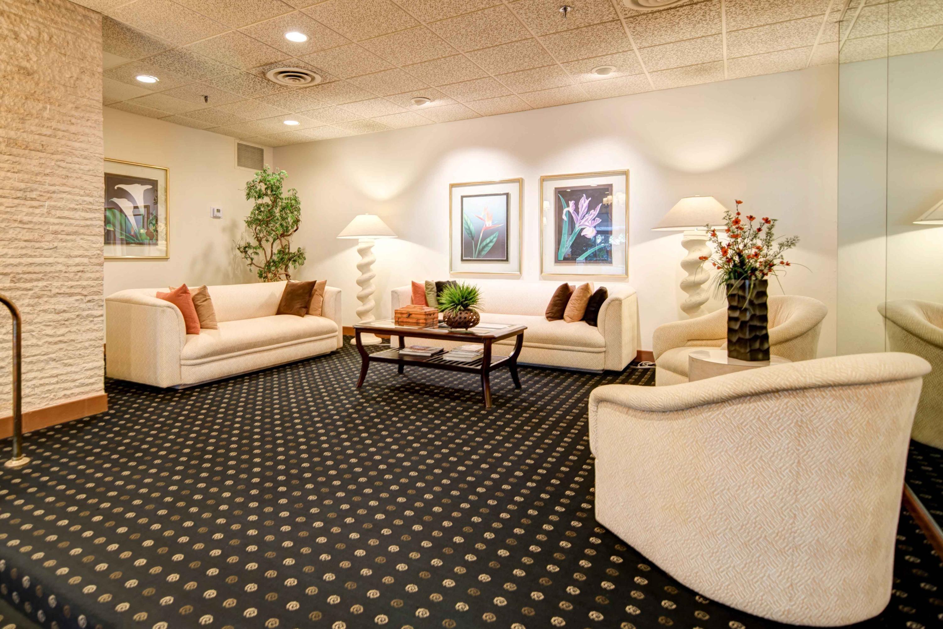 LANDS OF THE PRESIDENT - Residential