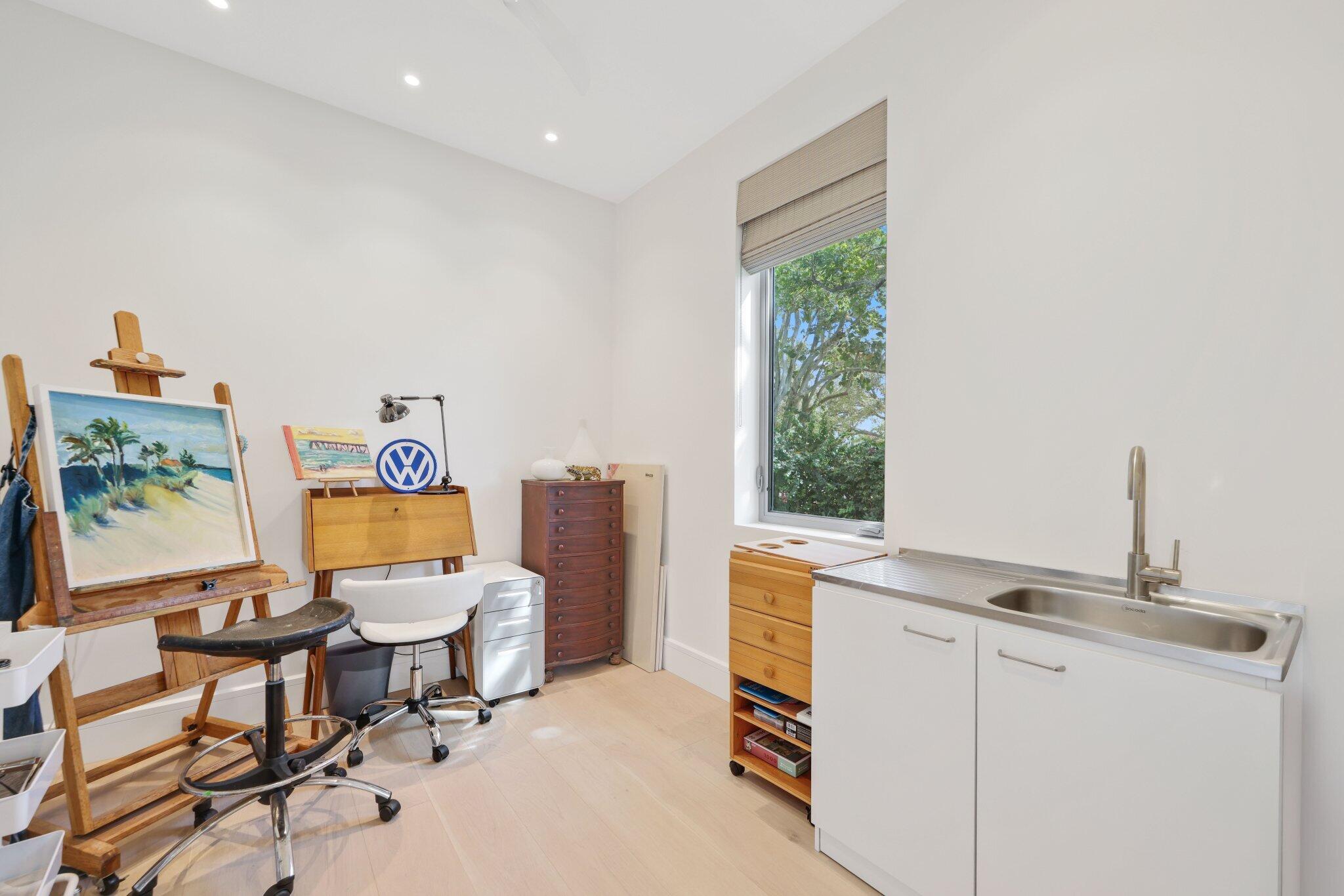 DELRAY DUNES 2ND SEC - Residential