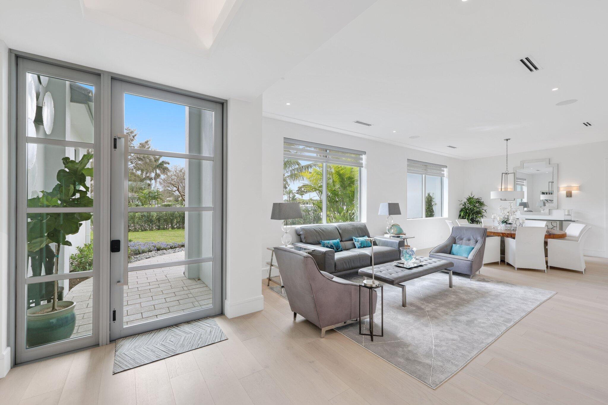 DELRAY DUNES 2ND SEC - Residential