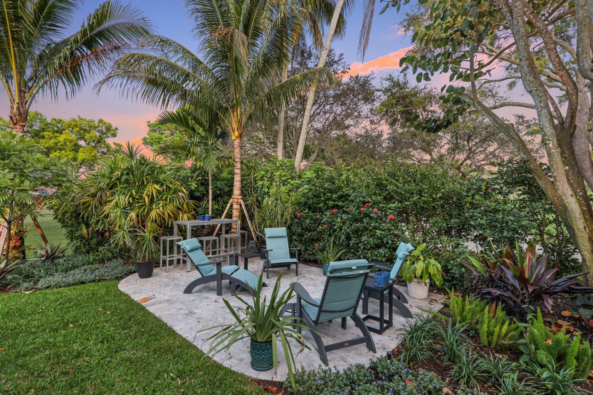 DELRAY DUNES 2ND SEC - Residential