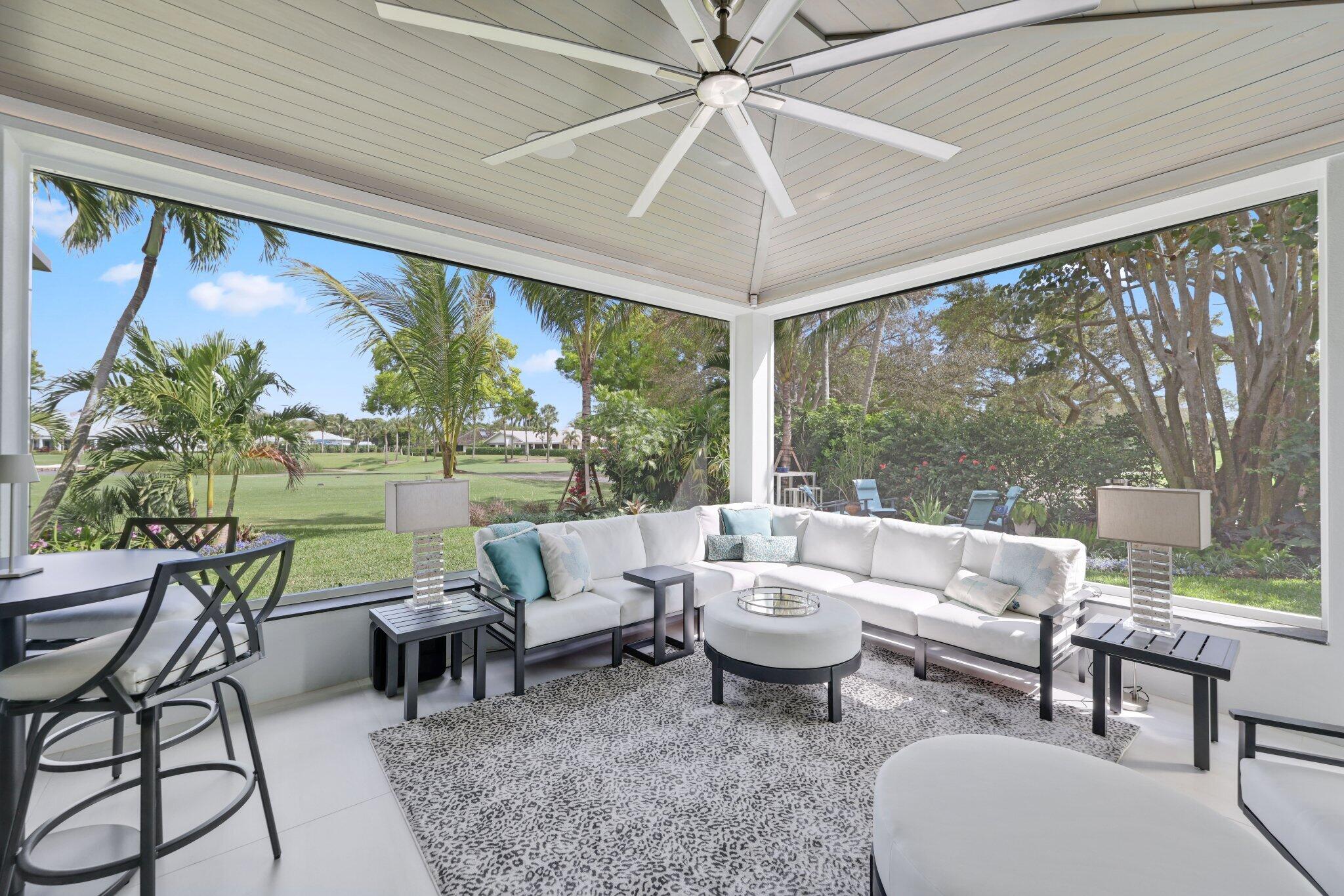 DELRAY DUNES 2ND SEC - Residential