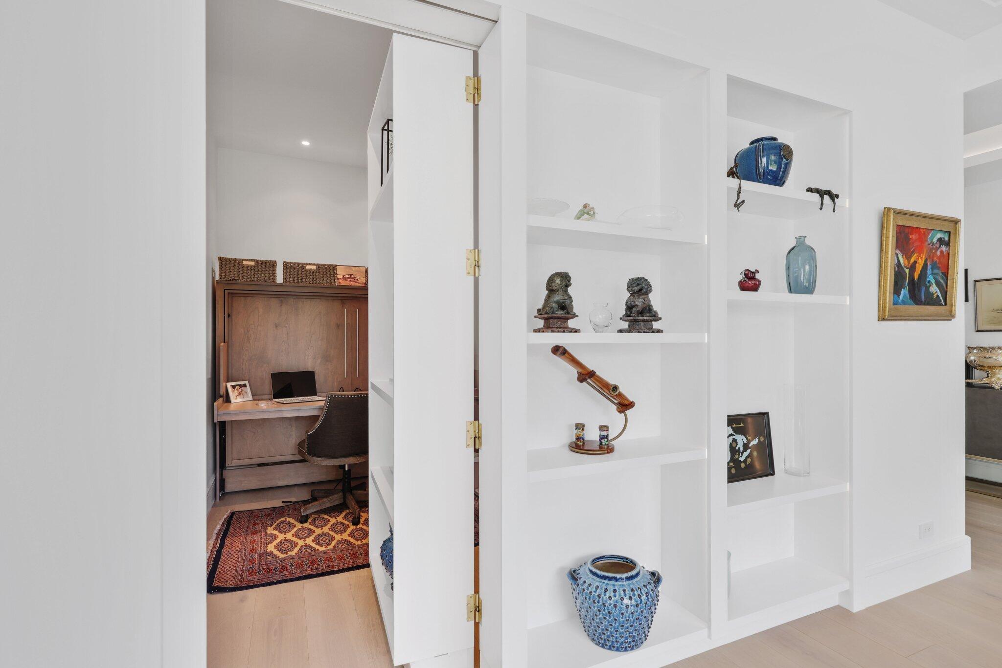 DELRAY DUNES 2ND SEC - Residential