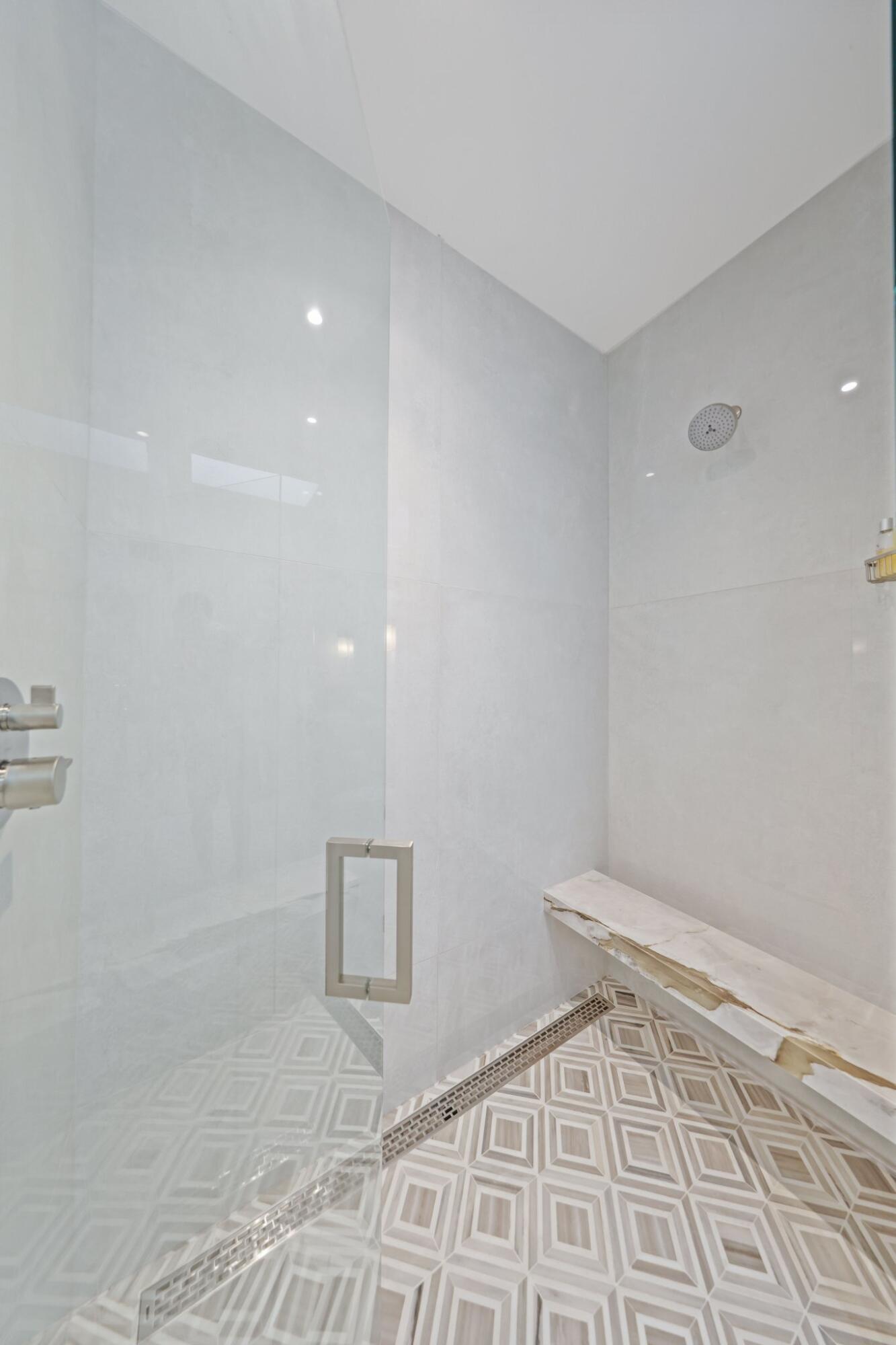 DELRAY DUNES 2ND SEC - Residential