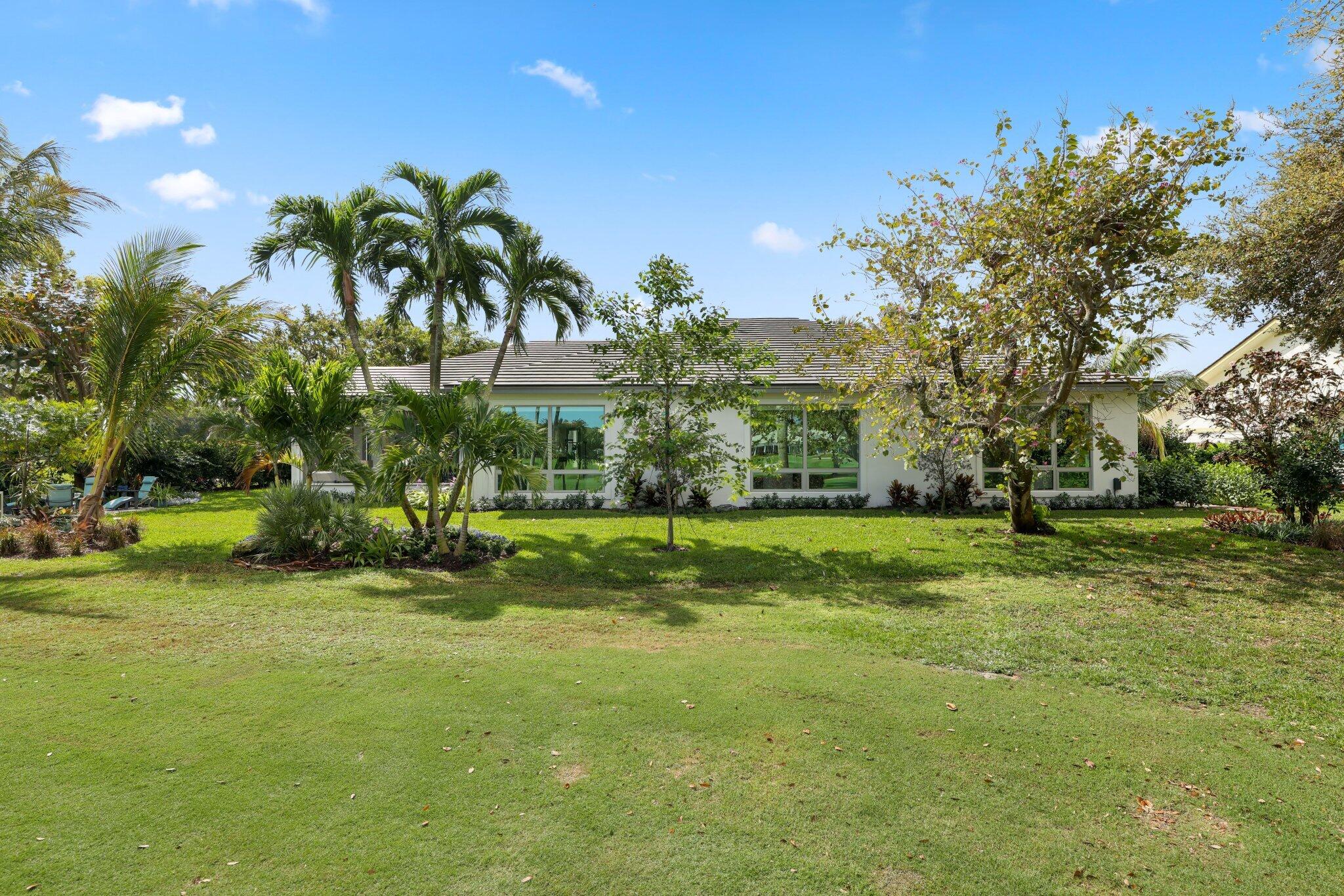 DELRAY DUNES 2ND SEC - Residential