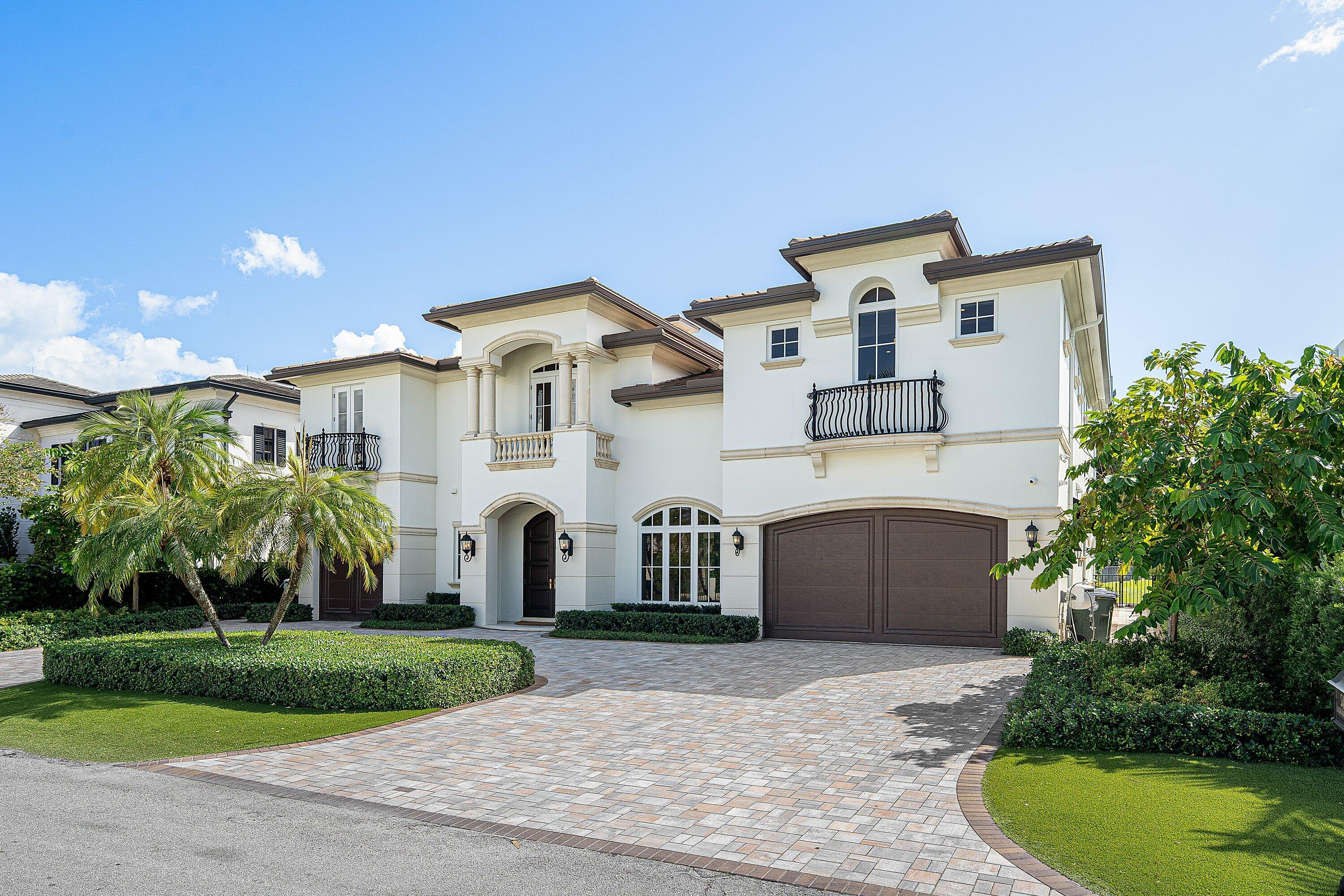 540 GOLDEN HARBOUR Drive