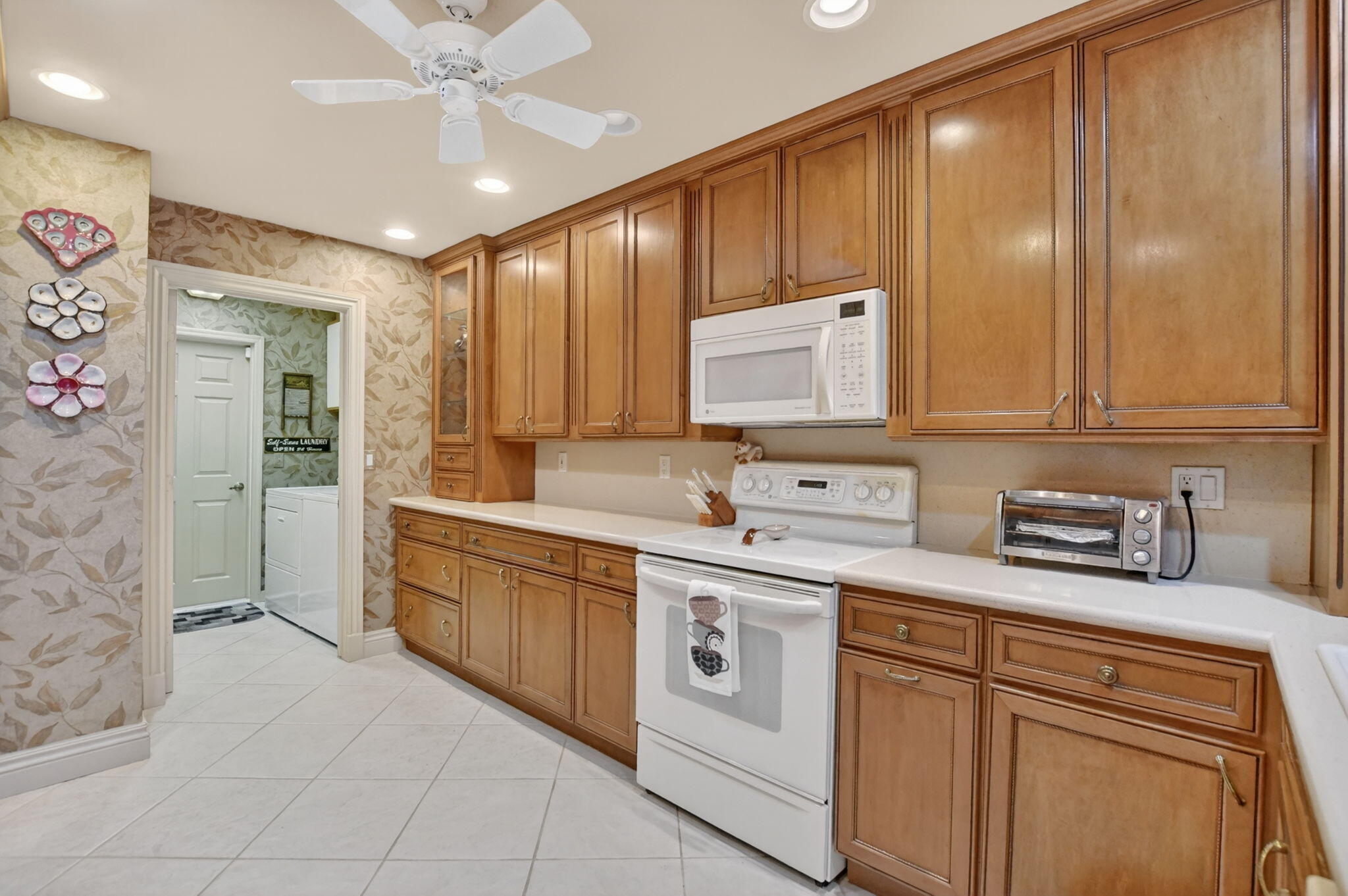 MERIDIANA AT BOCA POINTE - Residential