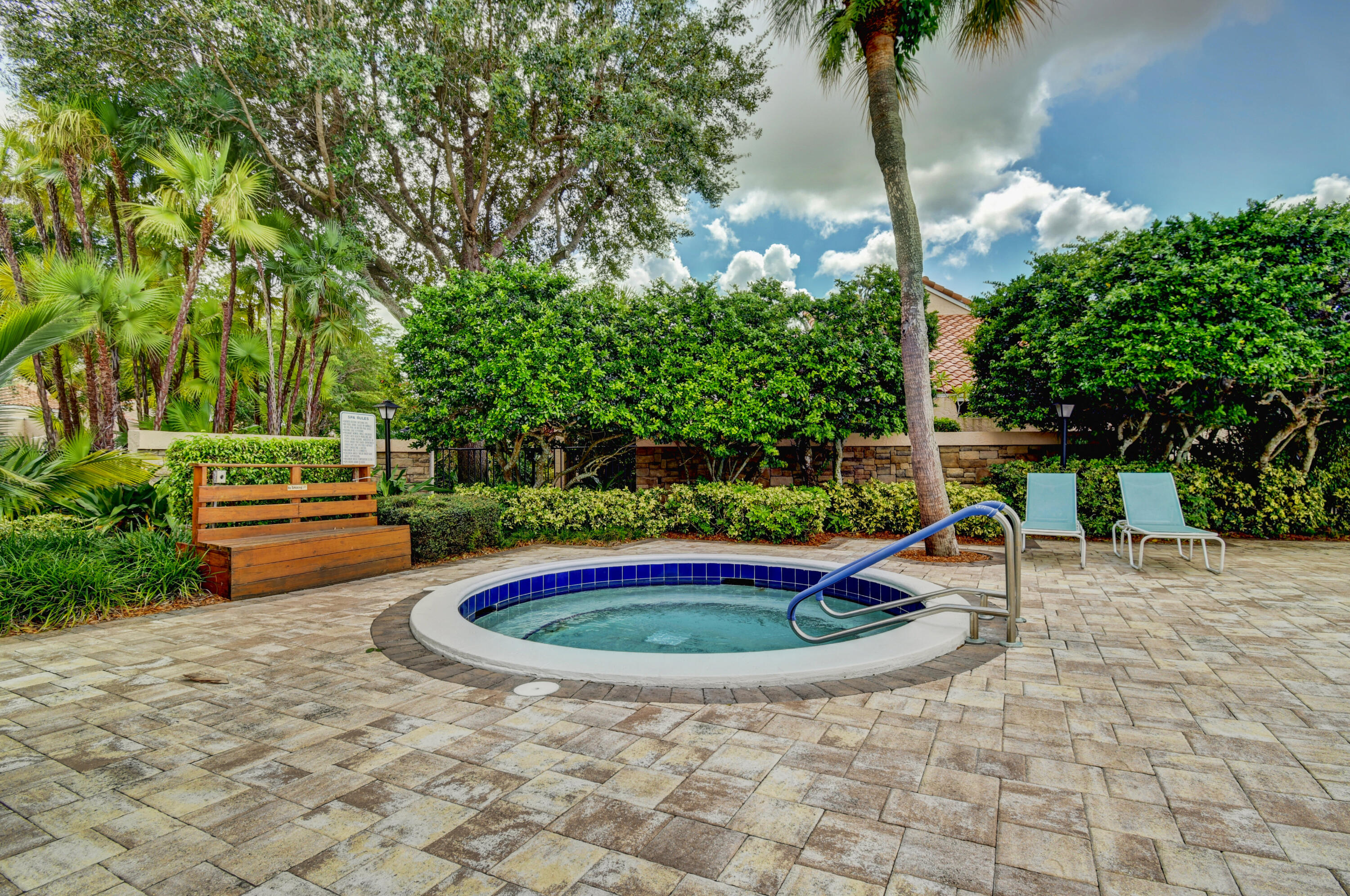MERIDIANA AT BOCA POINTE - Residential