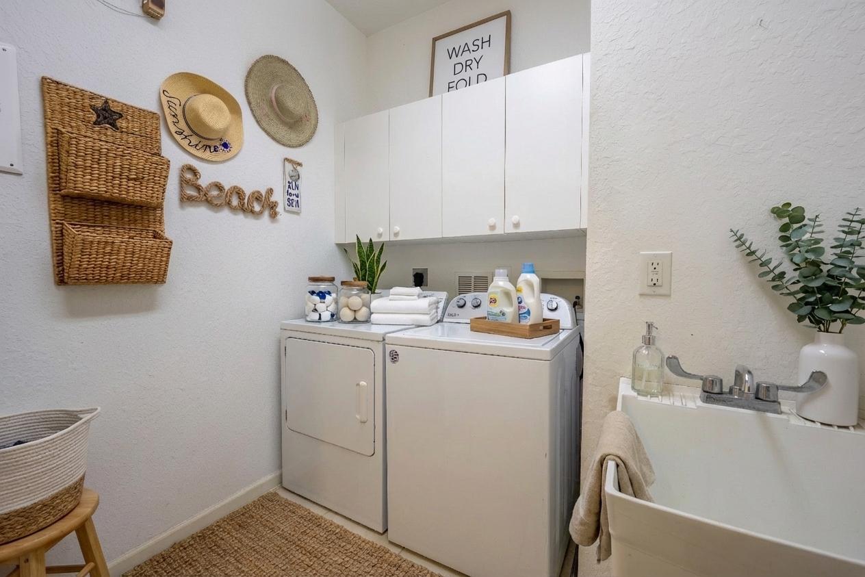 SECOND REPLAT OF PORTOFINO ISLES - Residential