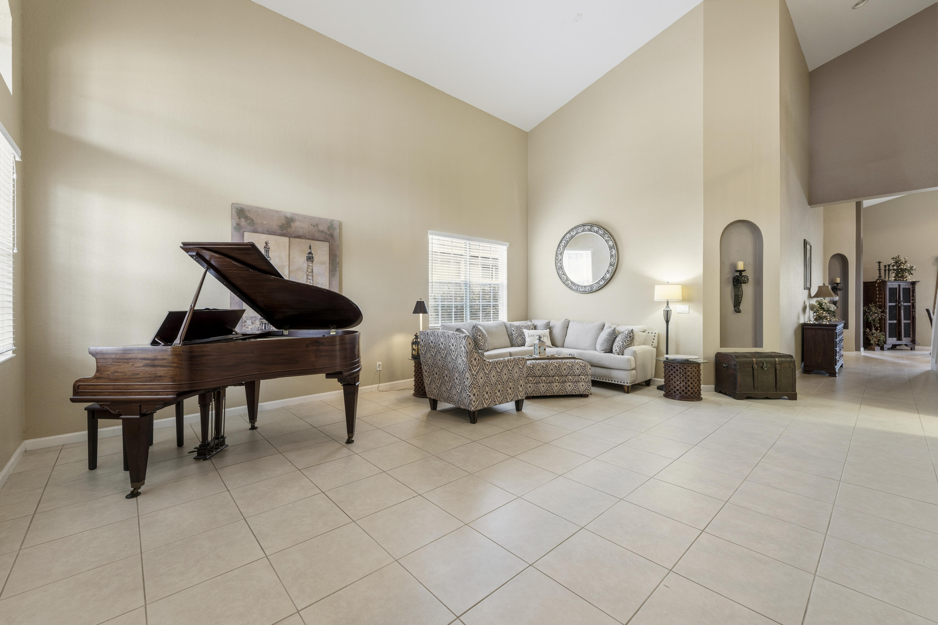 SECOND REPLAT OF PORTOFINO ISLES - Residential