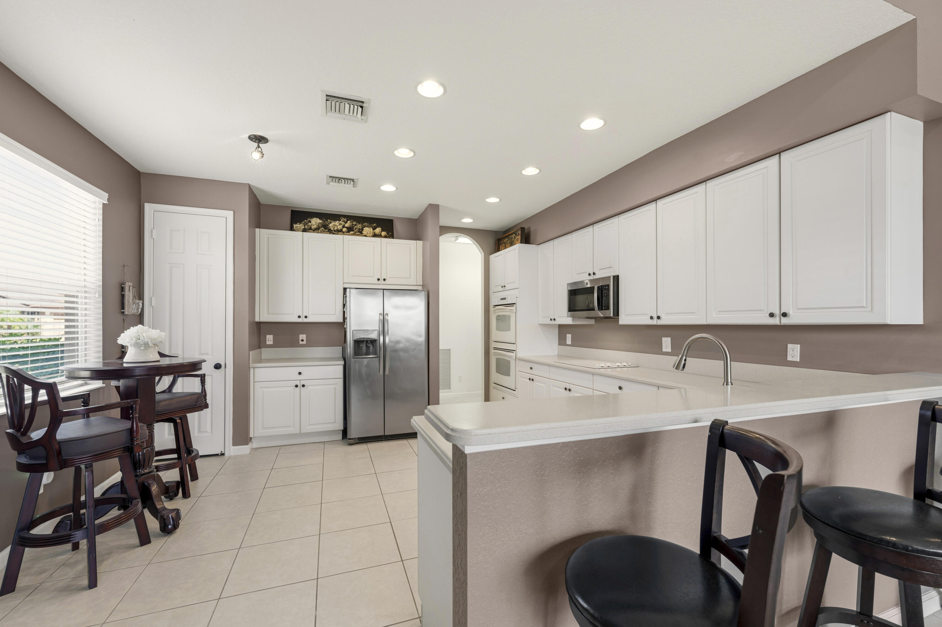 SECOND REPLAT OF PORTOFINO ISLES - Residential