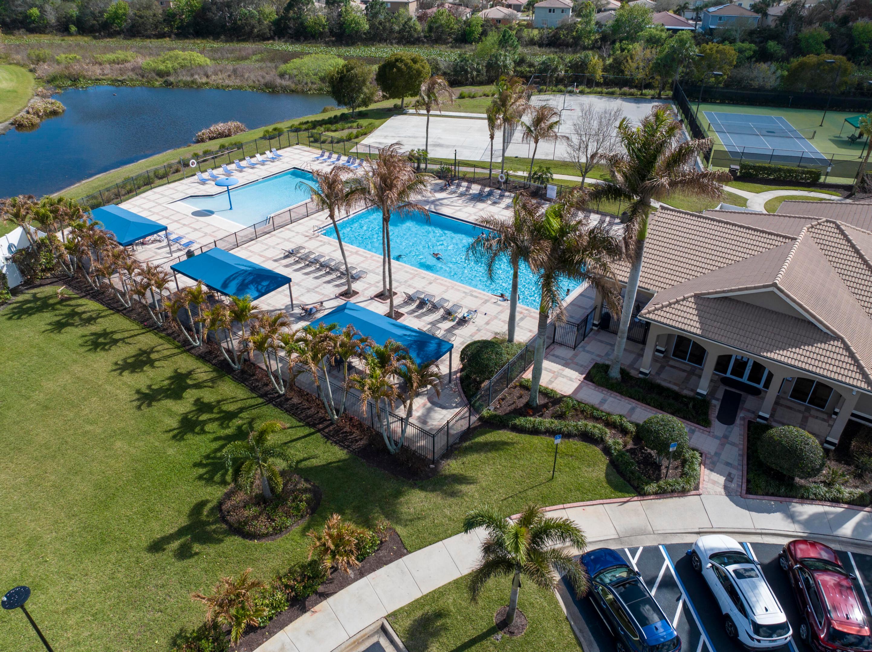 SECOND REPLAT OF PORTOFINO ISLES - Residential