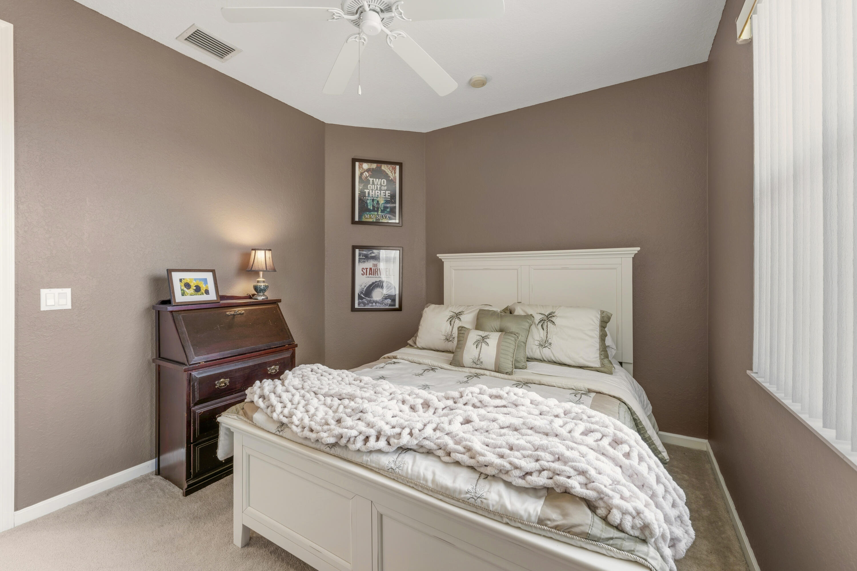 SECOND REPLAT OF PORTOFINO ISLES - Residential