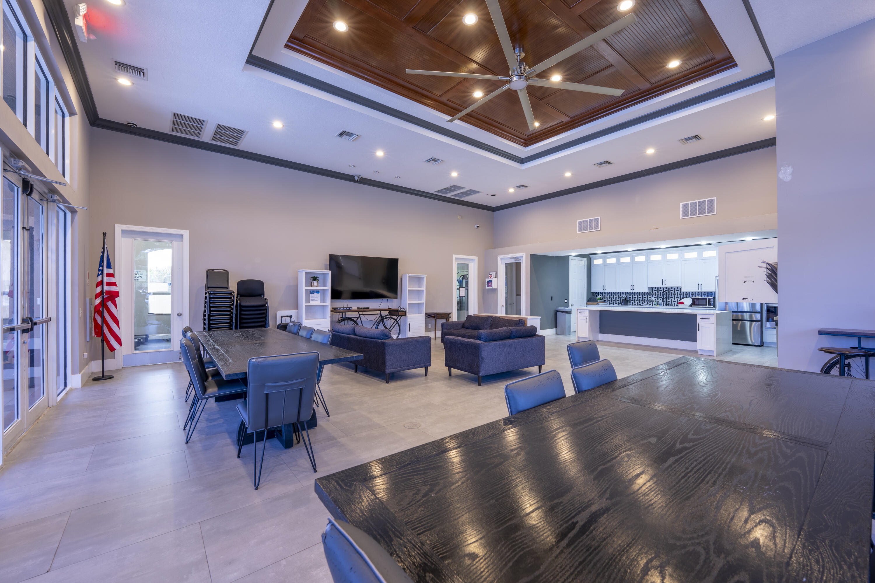 SECOND REPLAT OF PORTOFINO ISLES - Residential