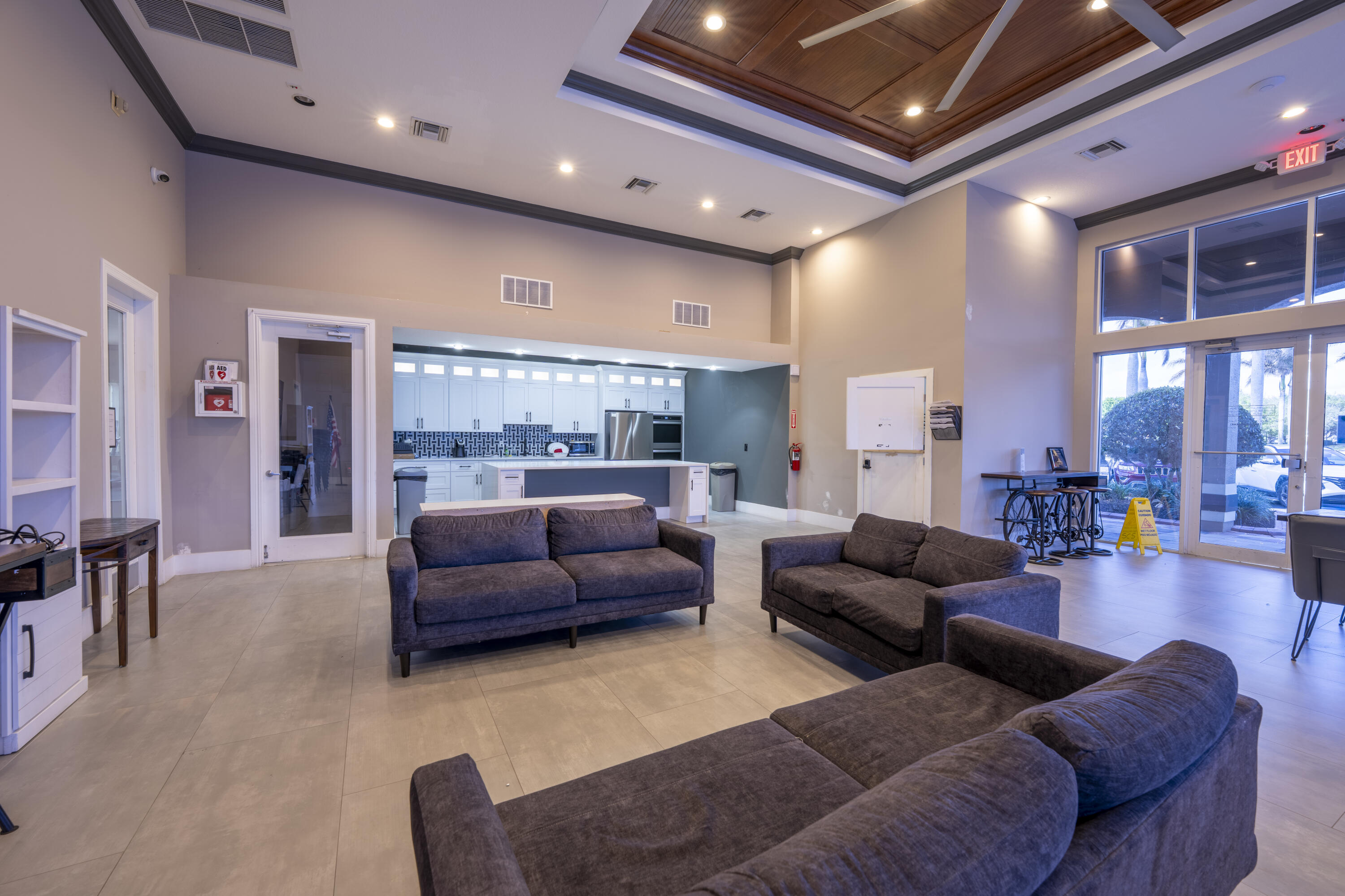 SECOND REPLAT OF PORTOFINO ISLES - Residential