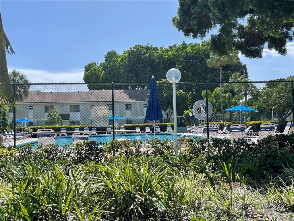 Gardens North Condominium - Residential